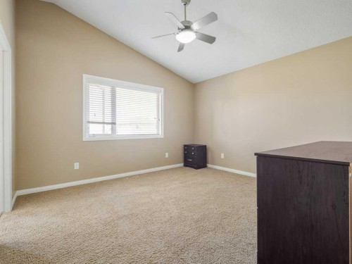 17 Coalbanks Link West, Lethbridge, AB - Indoor Photo Showing Other Room