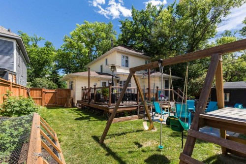 910 8 Street South, Lethbridge, AB - Outdoor