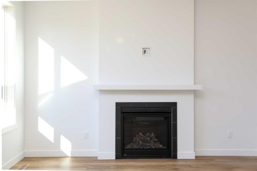 30 Rivergrove Run West, Lethbridge, AB 