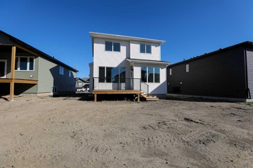 30 Rivergrove Run West, Lethbridge, AB 