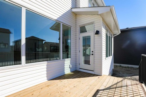 30 Rivergrove Run West, Lethbridge, AB 