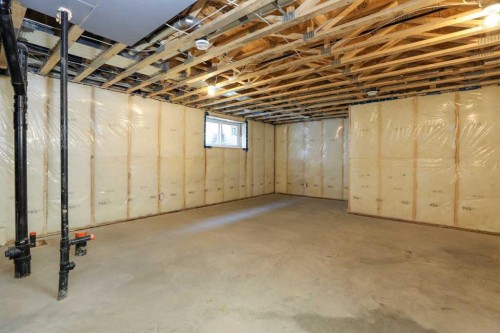 30 Rivergrove Run West, Lethbridge, AB 