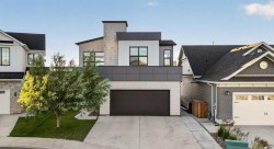 1039 Caledonia Place WESTLethbridge, AB T1J 5W1
