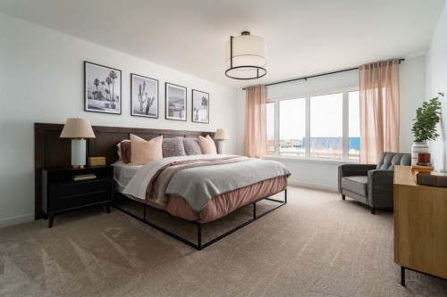 55 Miners Road West, Lethbridge, AB - Indoor Photo Showing Bedroom