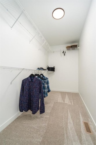55 Miners Road West, Lethbridge, AB - Indoor With Storage