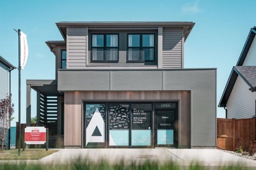 55 Miners Road West, Lethbridge, AB - 