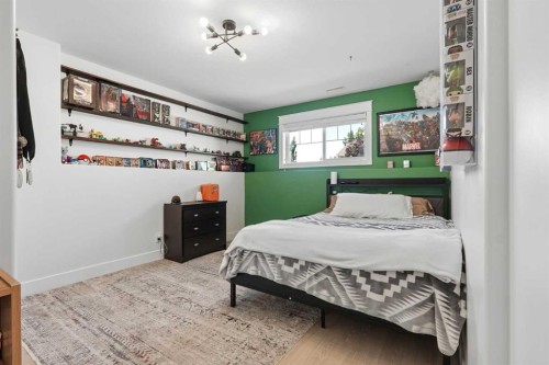 27 Firelight Way West, Lethbridge, AB - Indoor Photo Showing Bedroom