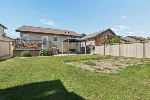 27 Firelight Way West, Lethbridge, AB - Outdoor