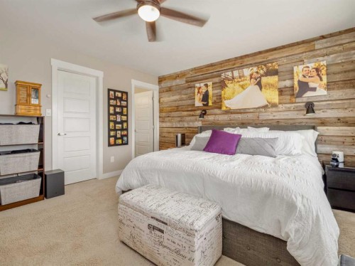386 Moonlight Way West, Lethbridge, AB - Indoor Photo Showing Bedroom