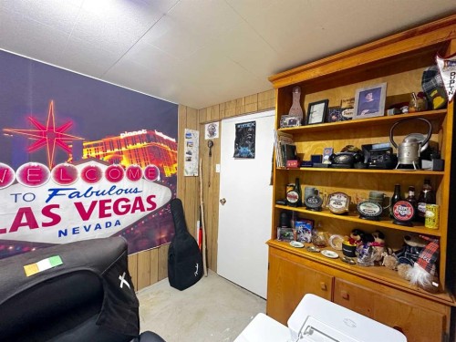 129 Greenview Close North, Lethbridge, AB - Indoor
