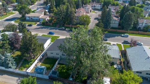 27 Laval Boulevard West, Lethbridge, AB - Outdoor With View