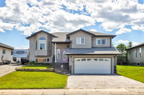 594 Tumbleweed Avenue  Pincher Creek, AB T0K 1W0