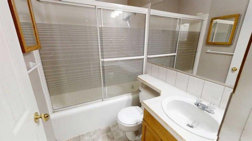 42 Mt Backus Crescent West, Lethbridge, AB 