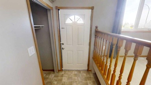 42 Mt Backus Crescent West, Lethbridge, AB 