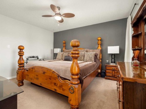 7 Kodiak Boulevard North, Lethbridge, AB 