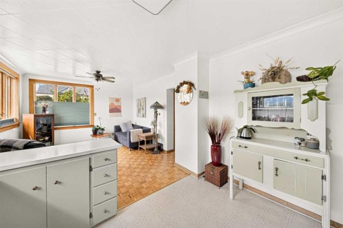 7826 22 Avenue, Coleman, AB - Indoor