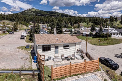 7826 22 Avenue, Coleman, AB - Outdoor