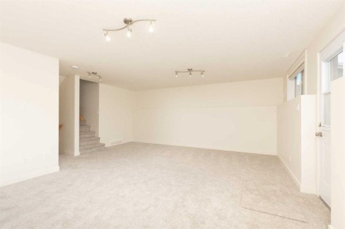 78 Sunridge Boulevard West, Lethbridge, AB 