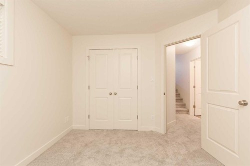 78 Sunridge Boulevard West, Lethbridge, AB 