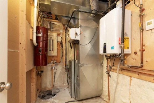 78 Sunridge Boulevard West, Lethbridge, AB 