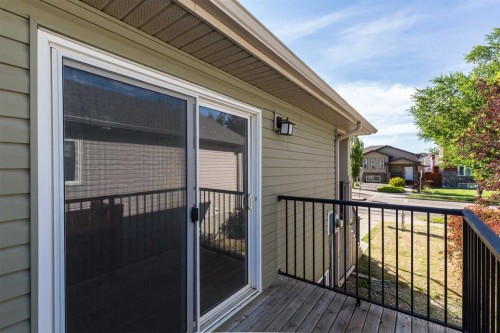 78 Sunridge Boulevard West, Lethbridge, AB 