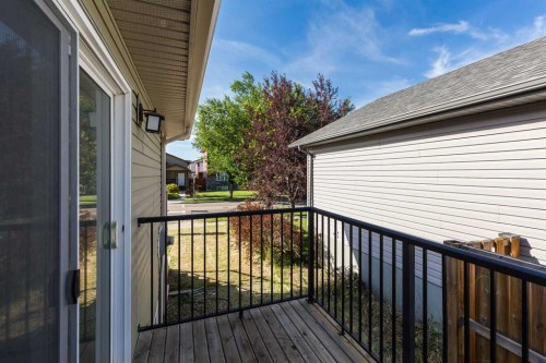 78 Sunridge Boulevard West, Lethbridge, AB 