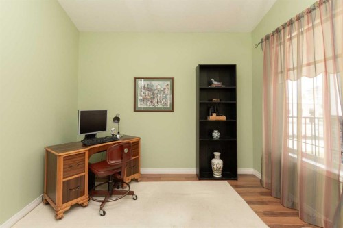 334 Mt Sunburst Way West, Lethbridge, AB - Indoor