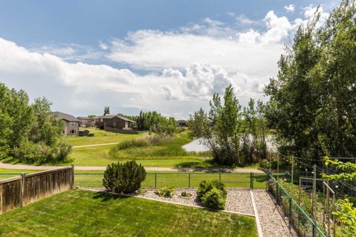 334 Mt Sunburst Way West, Lethbridge, AB - Outdoor