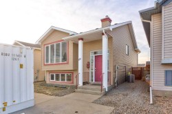 106 Peigan Court WESTLethbridge, AB T1K 7N8