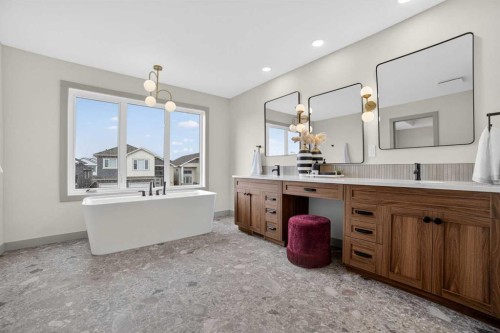 680 Sixmile Crescent South, Lethbridge, AB 