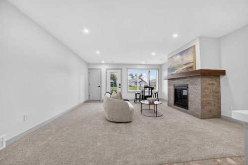 680 Sixmile Crescent South, Lethbridge, AB 