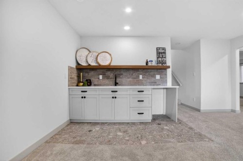 680 Sixmile Crescent South, Lethbridge, AB 