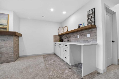 680 Sixmile Crescent South, Lethbridge, AB 