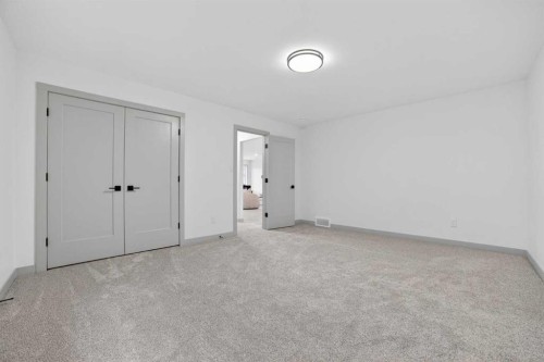 680 Sixmile Crescent South, Lethbridge, AB 