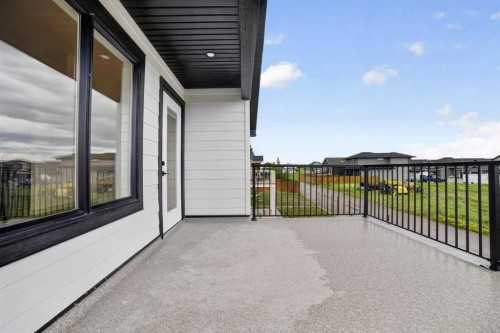 680 Sixmile Crescent South, Lethbridge, AB 