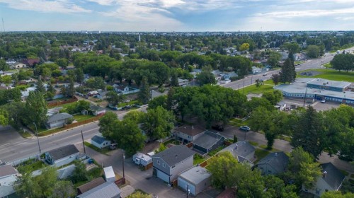 444 20 Street North, Lethbridge, AB 