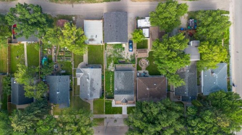 444 20 Street North, Lethbridge, AB 