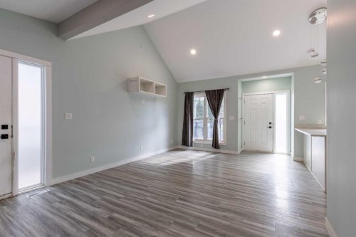 444 20 Street North, Lethbridge, AB 