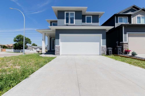 213 Greenwood Road  Coalhurst, AB T0L 0V2