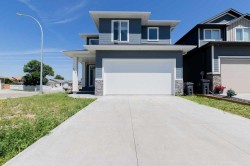 213 Greenwood Road Coalhurst, AB T0L 0V2