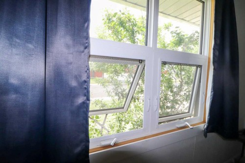 186 8 Street West, Cardston, AB - Indoor Photo Showing Other Room