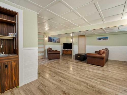 66 Pheasant Road North, Lethbridge, AB - Indoor