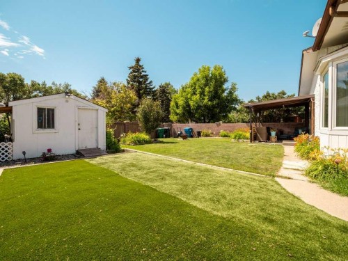 66 Pheasant Road North, Lethbridge, AB - Outdoor