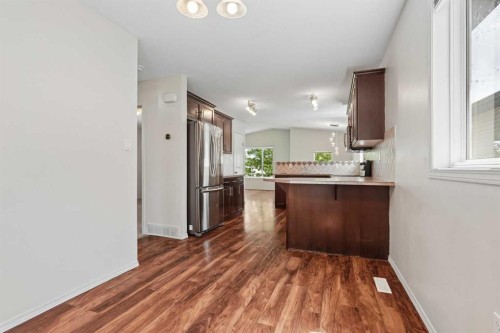 136 Mt Sundance Crescent West, Lethbridge, AB - Indoor