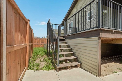 136 Mt Sundance Crescent West, Lethbridge, AB - Outdoor With Exterior