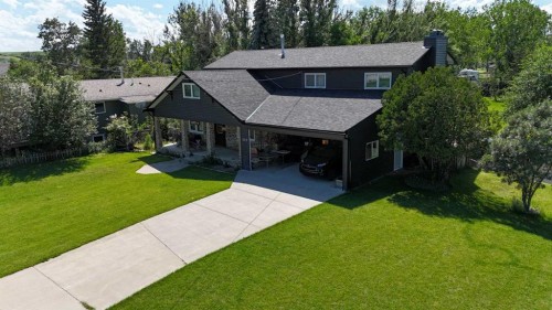 737 2 Street WEST Cardston, AB T0K 0K0