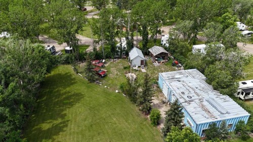 737 2 Street West, Cardston, AB - Outdoor