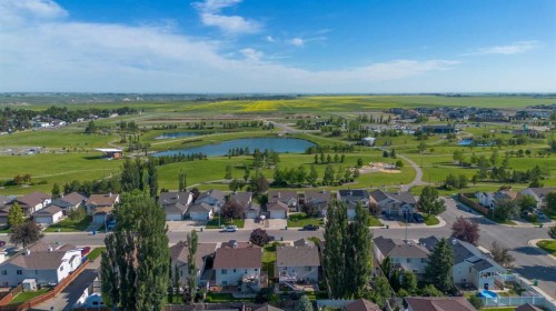 187 Cougar Way North, Lethbridge, AB 