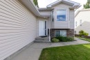 187 Cougar Way North, Lethbridge, AB 