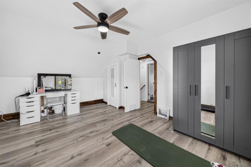1809 129 Street, Blairmore, AB 